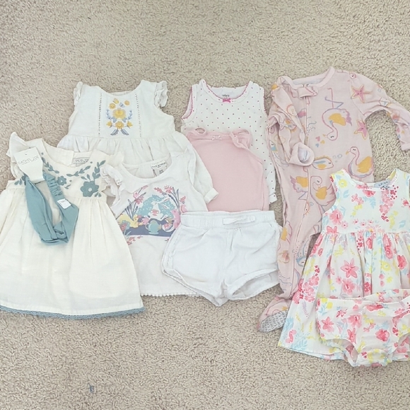 Other - 9-12 M Lot Adorable Baby Girl Clothing Set